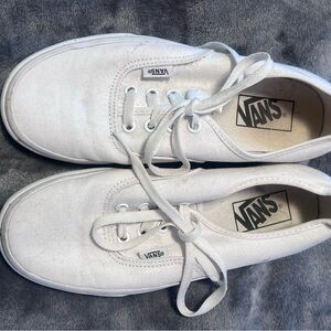 Vans White Canvas Sneakers Classic Design size 7.5 women’s